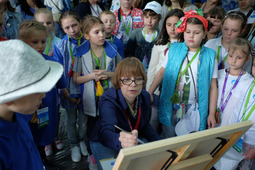 Марина Пугачева проводит мастер-класс для конкурсантов