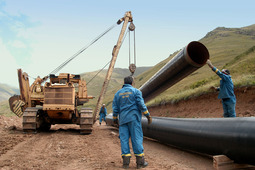 Строительные работы газопровода на участке   Каджаран-Арарат
