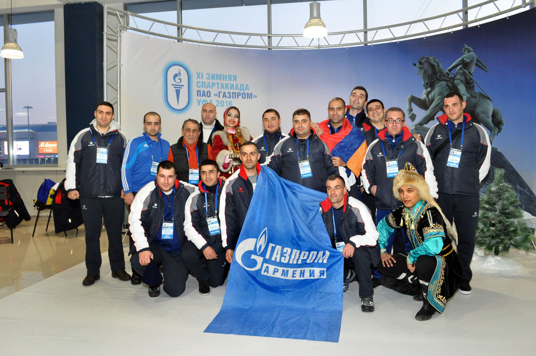 Футболисты ЗАО «Газпром Армения» в Уфе