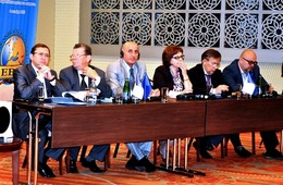октябрь 2013 г., Цахкадзор, заседание рабочего комитета «Экология и здравоохранение» ЕДК
