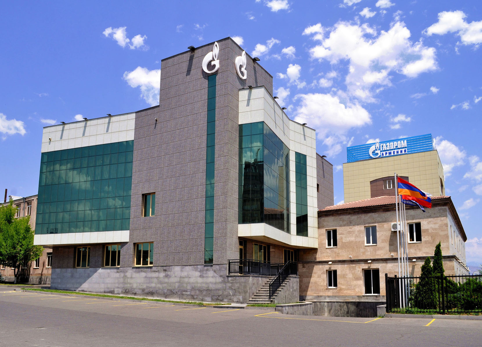 О компании