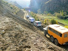 Специалисты «АрмРосгазпрома», представители общественных организаций и СМИ посетили Сюникский отрезок газопровода Иран-Армения