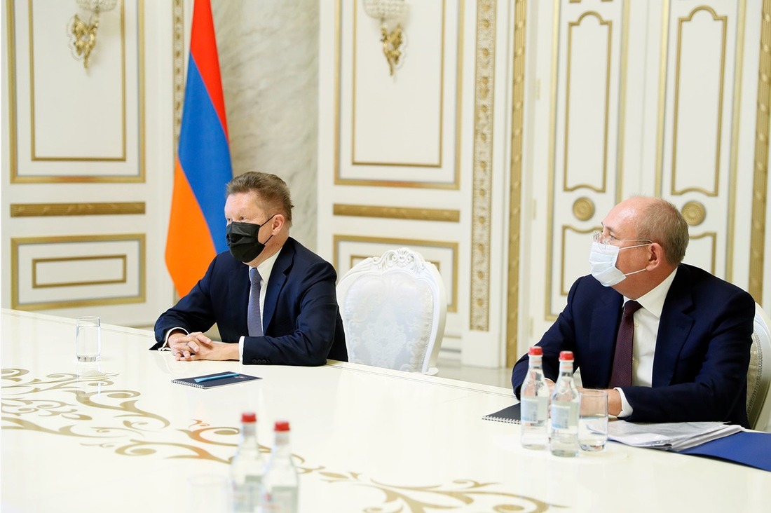 Во время встречи. Фото: Аппарат Премьер-министра Республики Армения